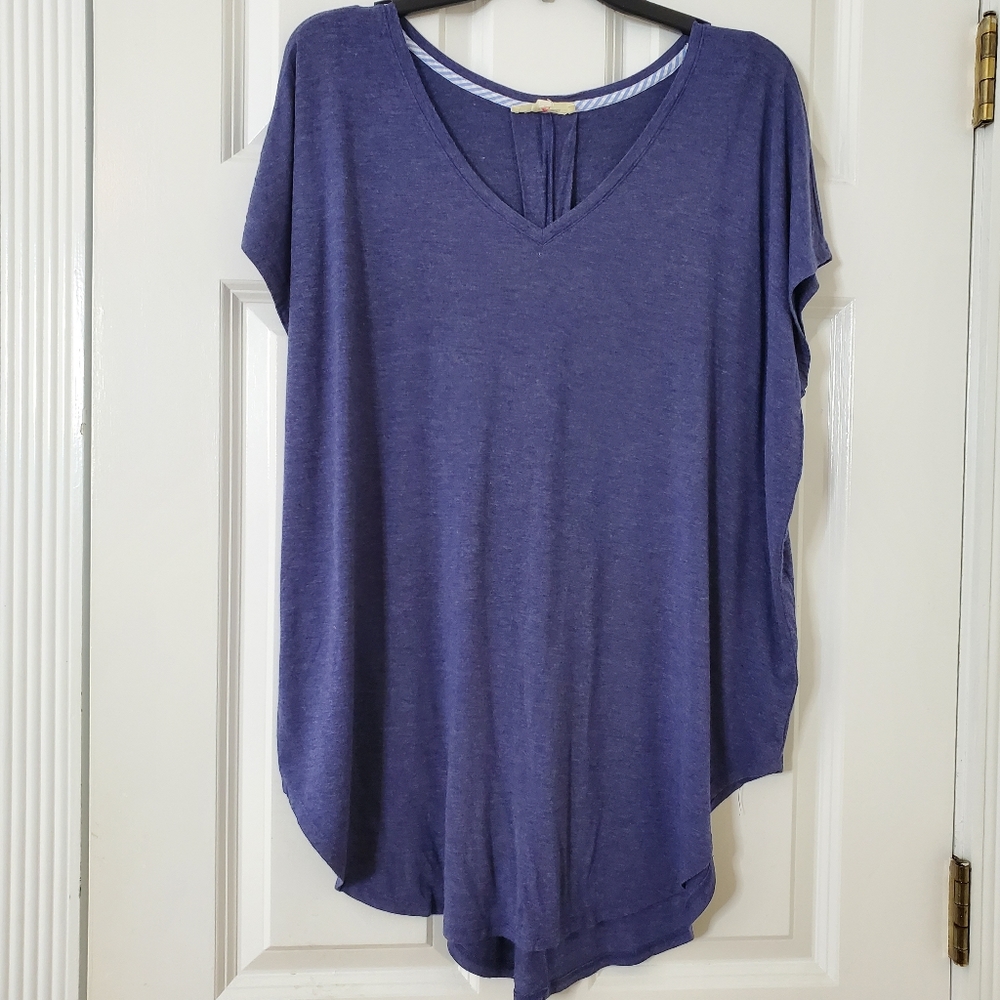 Anthropologie Pure + Good Oversized V-Neck Rayon Blend Short Sleeve Shirt Size M